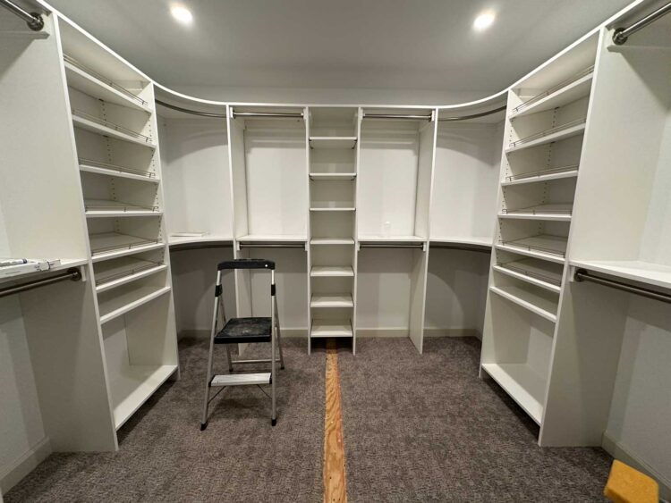 Custom Closets Canfield, Cortland, Girard, Howland Center, Poland, OH, and the Surrounding Areas